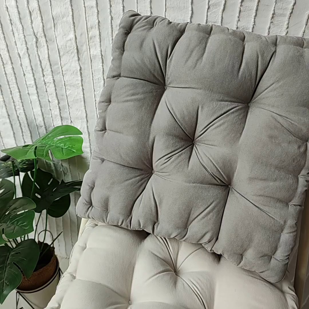 91家纺网 家纺一手货源 找家纺 （总）李帅家居 2025新款雪花绒手工垫椅子垫抱枕花边褶皱枕头垫子屁垫