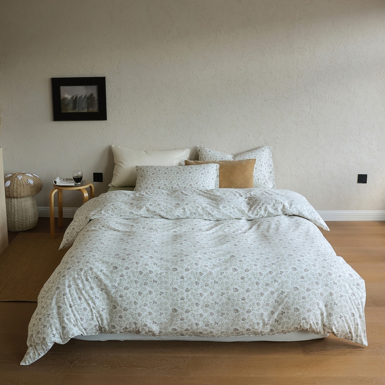 91家纺网 家纺一手货源 找家纺 爱丽丝 2025新款亲肤舒适针织棉四件套系列 桃花朵朵绿