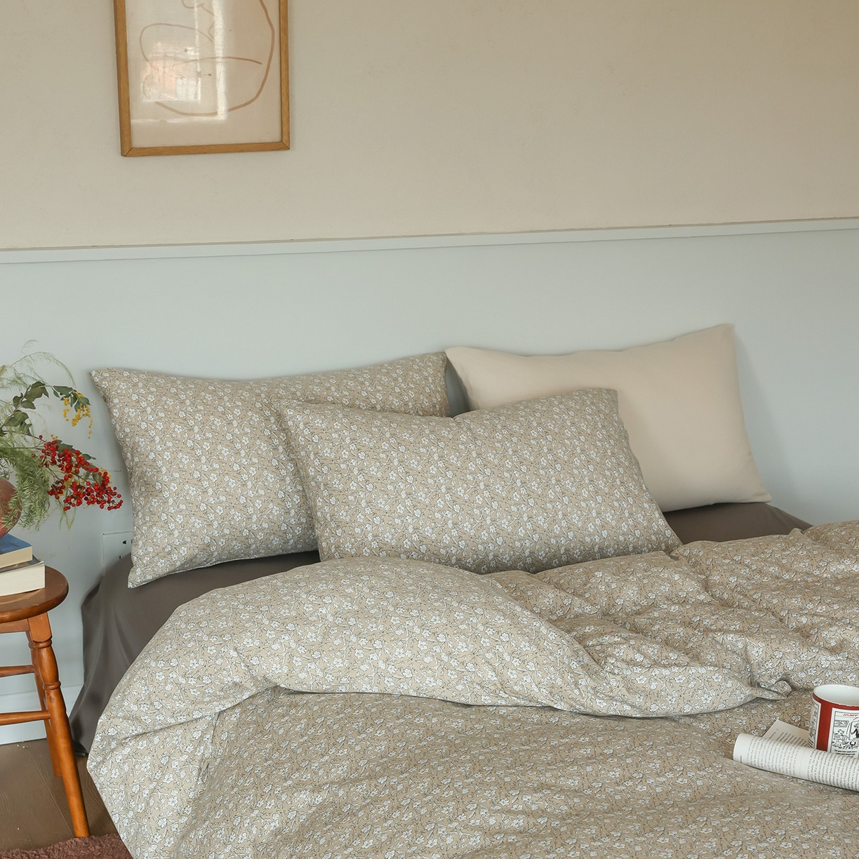 91家纺网 家纺一手货源 找家纺 爱丽丝 2025新款亲肤舒适针织棉四件套系列 水仙花咖