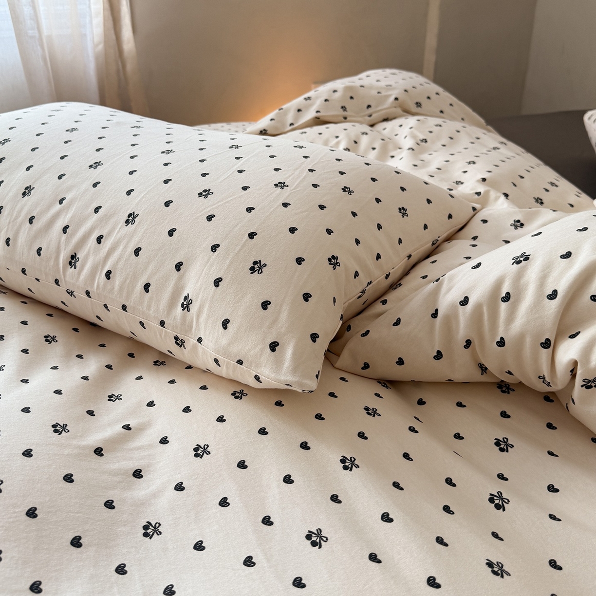 91家纺网 家纺一手货源 找家纺 爱丽丝 2025新款亲肤舒适针织棉四件套系列 甜心