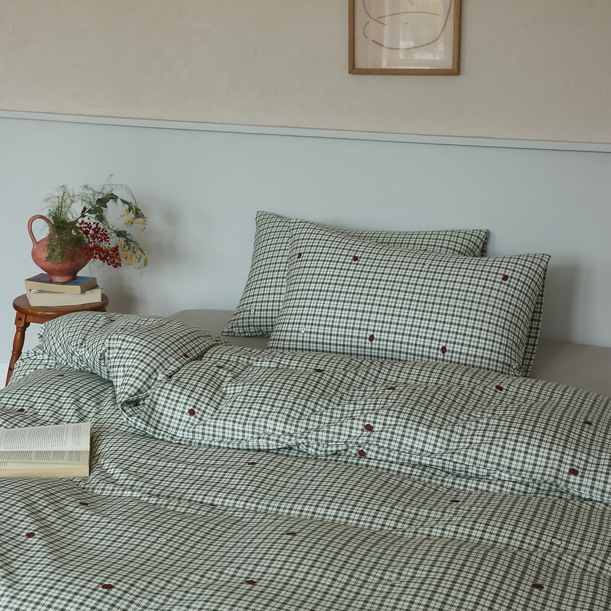 91家纺网 家纺一手货源 找家纺 爱丽丝 2025新款亲肤舒适针织棉四件套系列 条纹苹果绿