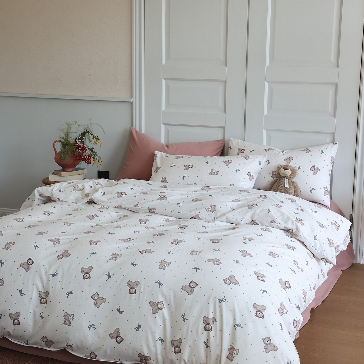 91家纺网 家纺一手货源 找家纺 爱丽丝 2025新款亲肤舒适针织棉四件套系列 维尼熊