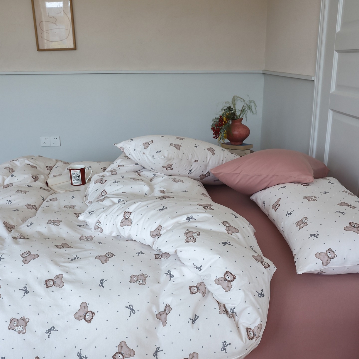 91家纺网 家纺一手货源 找家纺 爱丽丝 2025新款亲肤舒适针织棉四件套系列 维尼熊