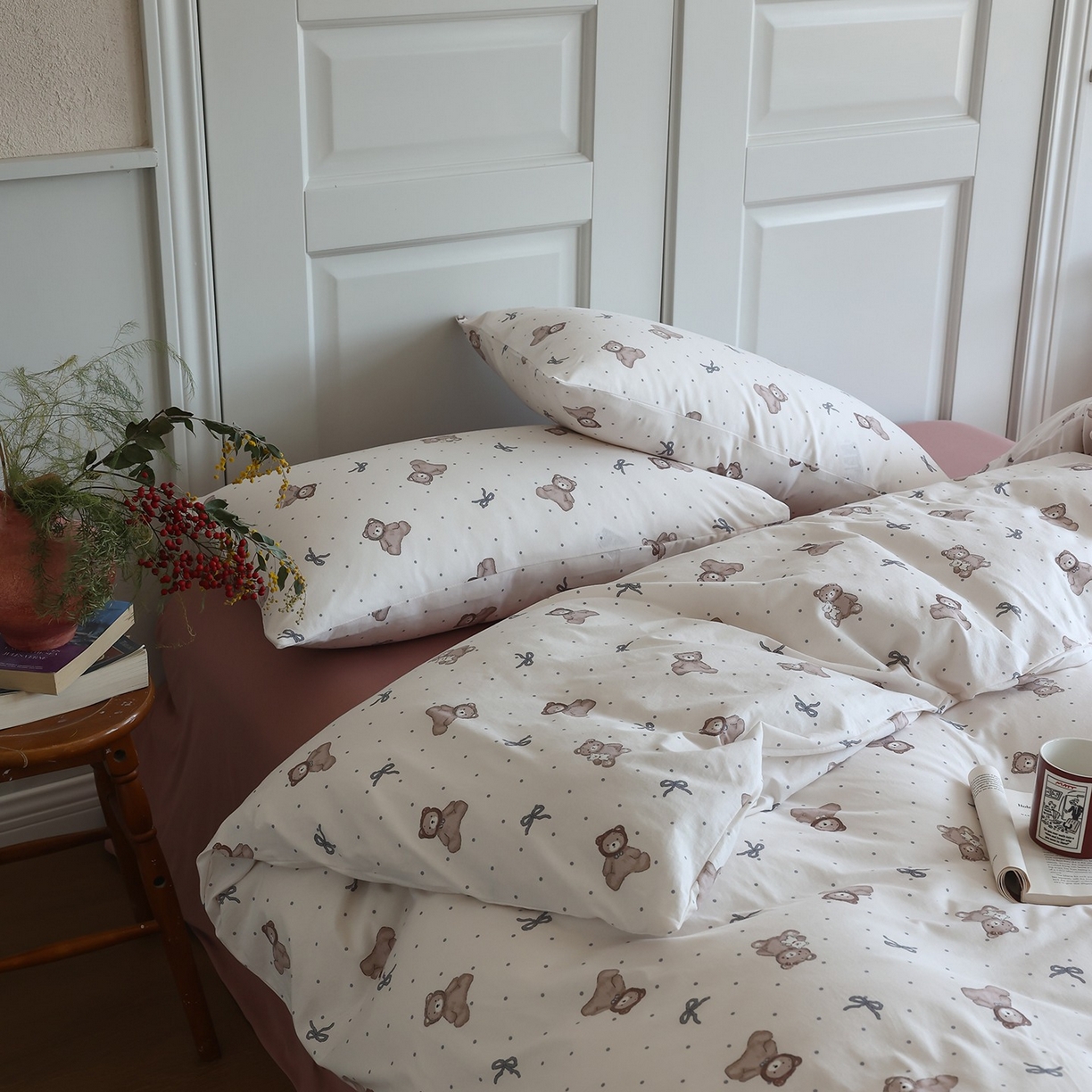 91家纺网 家纺一手货源 找家纺 爱丽丝 2025新款亲肤舒适针织棉四件套系列 维尼熊