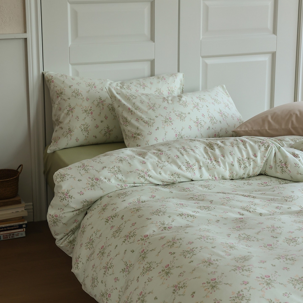 91家纺网 家纺一手货源 找家纺 爱丽丝 2025新款亲肤舒适针织棉四件套系列 夏花绿