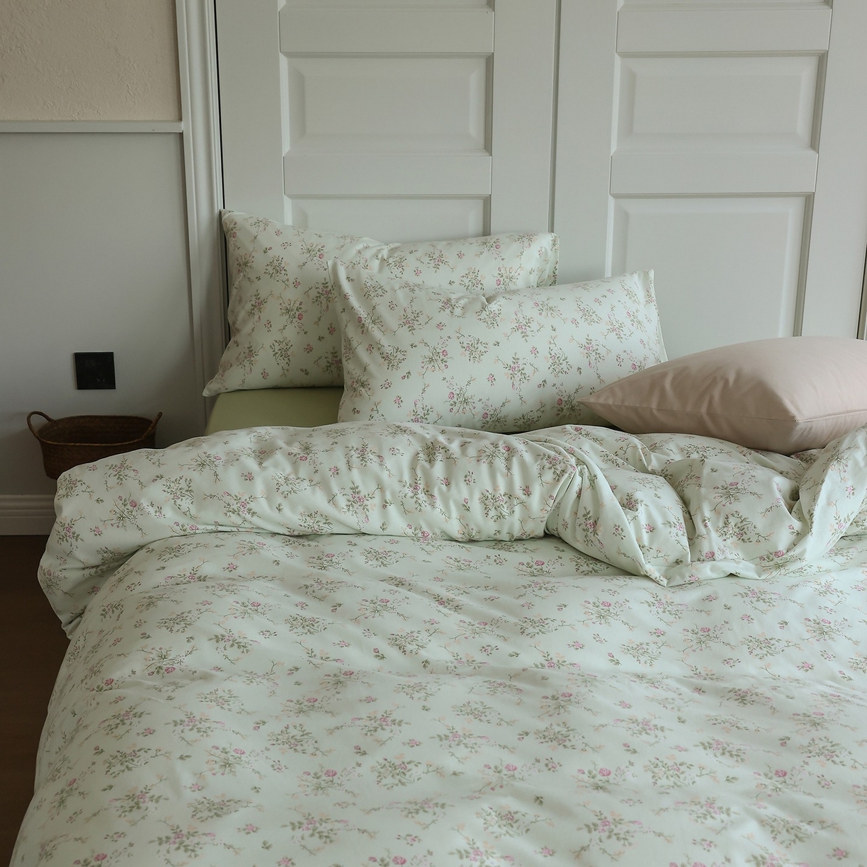 91家纺网 家纺一手货源 找家纺 爱丽丝 2025新款亲肤舒适针织棉四件套系列 夏花绿