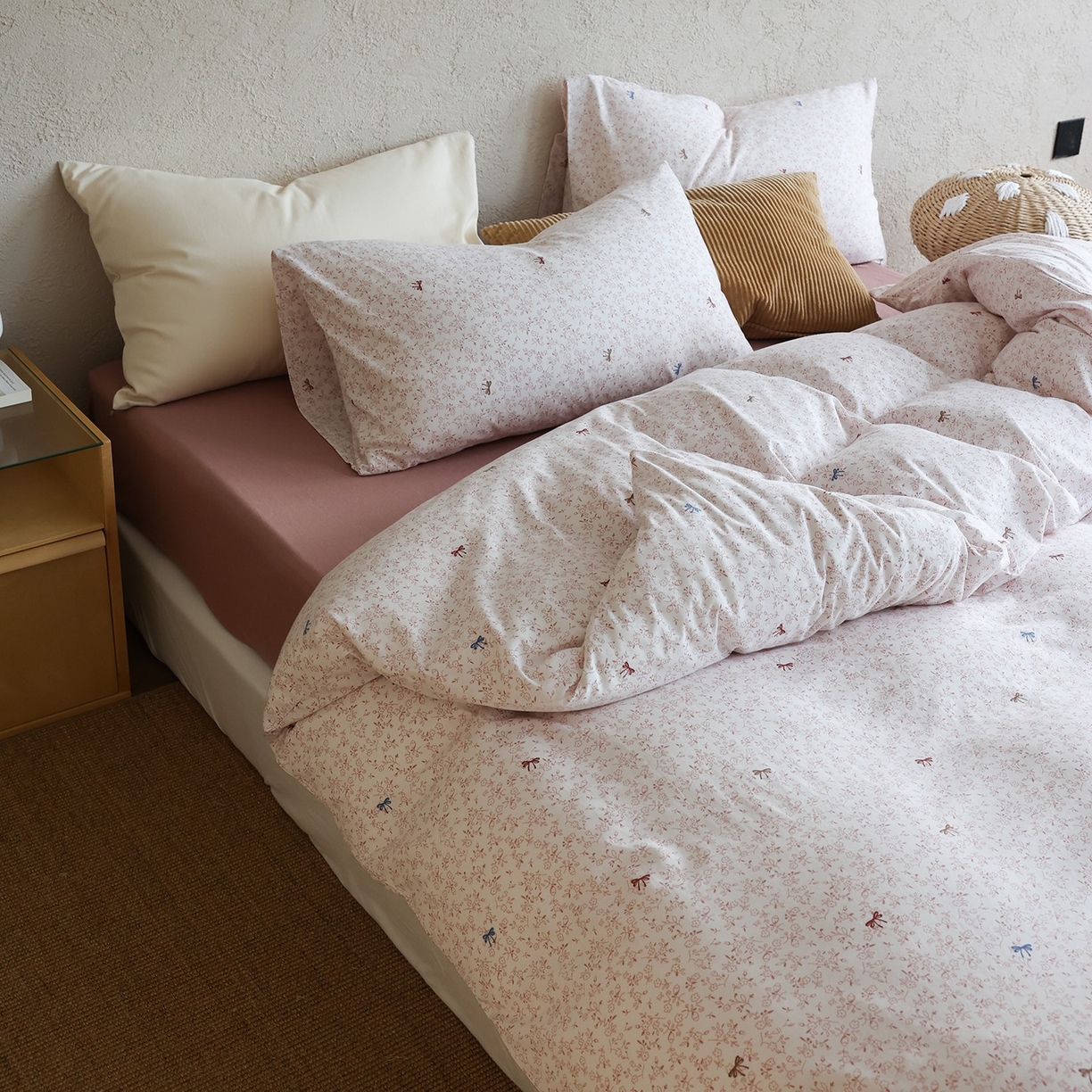 91家纺网 家纺一手货源 找家纺 爱丽丝 2025新款亲肤舒适针织棉四件套系列 小蝴蝶