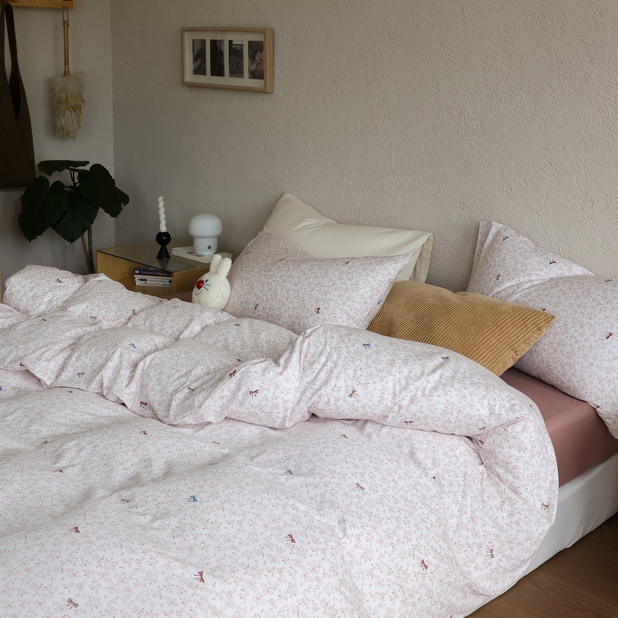 91家纺网 家纺一手货源 找家纺 爱丽丝 2025新款亲肤舒适针织棉四件套系列 小蝴蝶