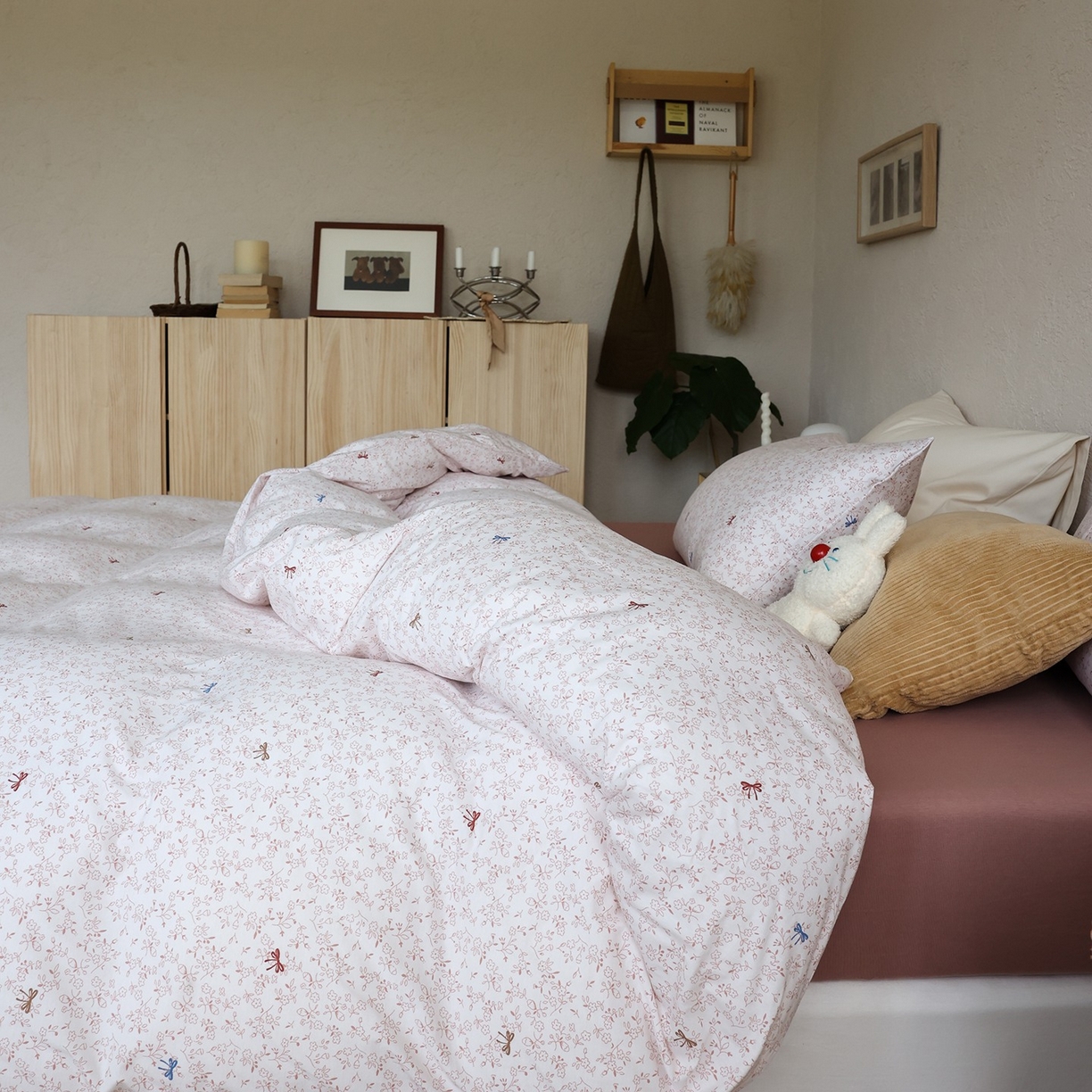 91家纺网 家纺一手货源 找家纺 爱丽丝 2025新款亲肤舒适针织棉四件套系列 小蝴蝶