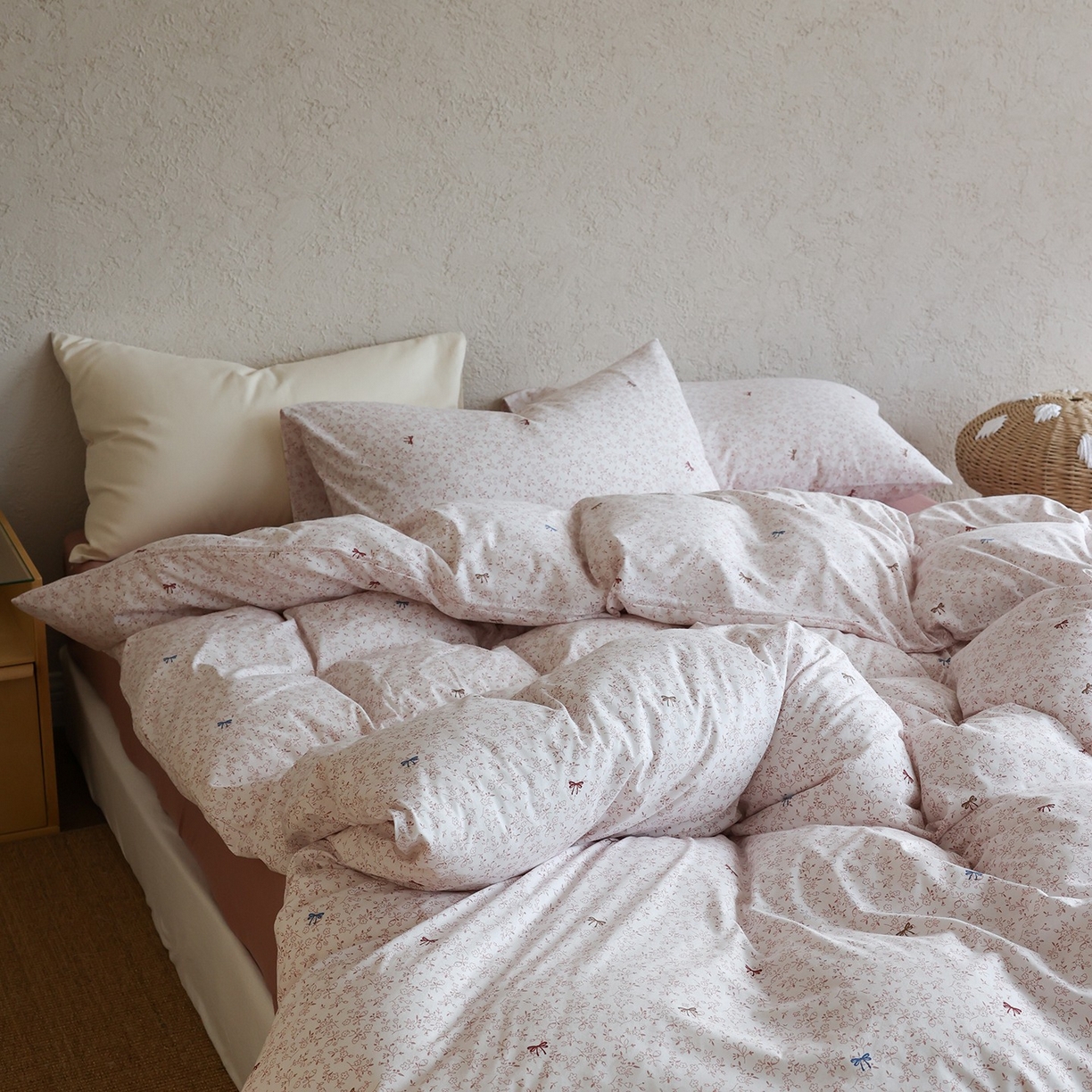 91家纺网 家纺一手货源 找家纺 爱丽丝 2025新款亲肤舒适针织棉四件套系列 小蝴蝶