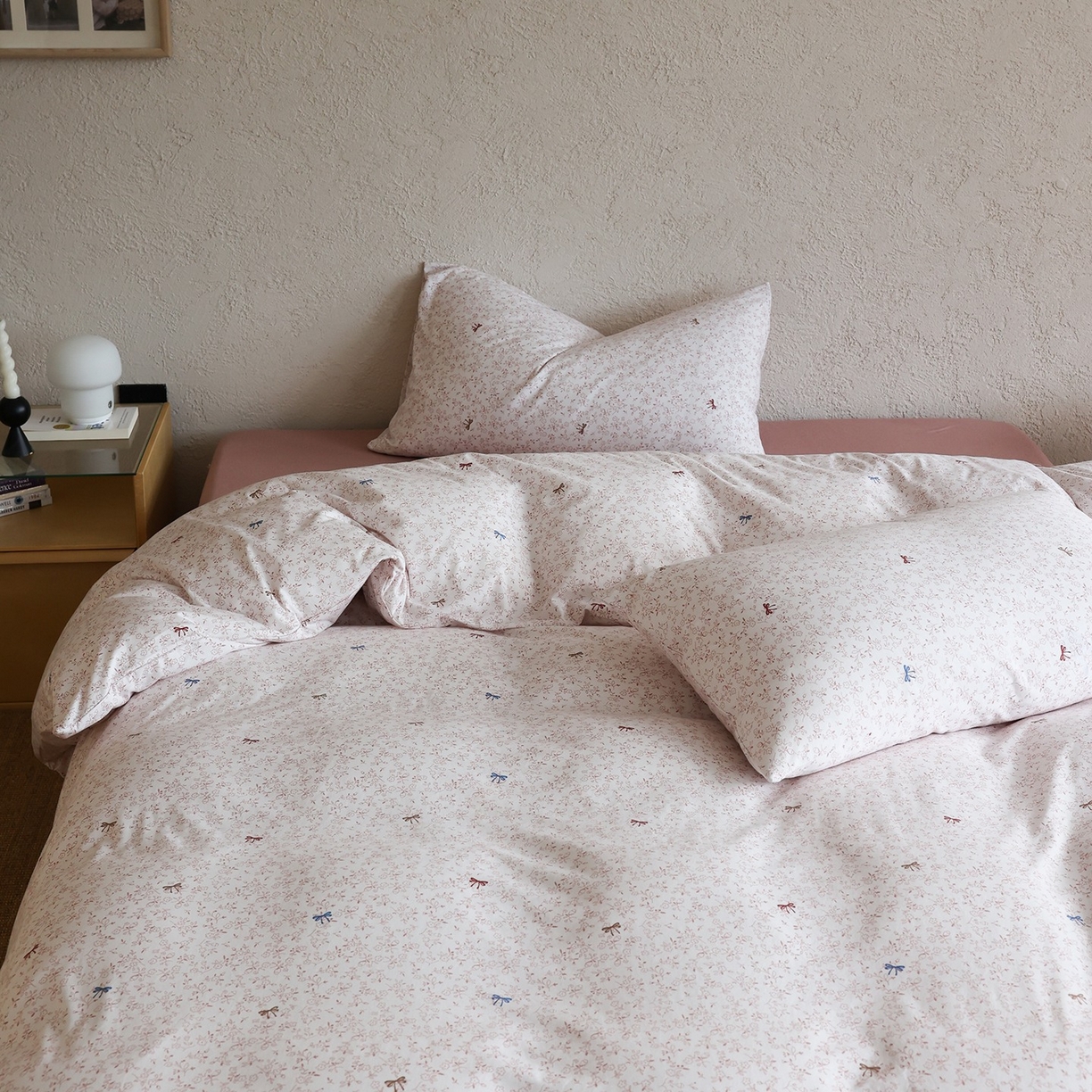 91家纺网 家纺一手货源 找家纺 爱丽丝 2025新款亲肤舒适针织棉四件套系列 小蝴蝶