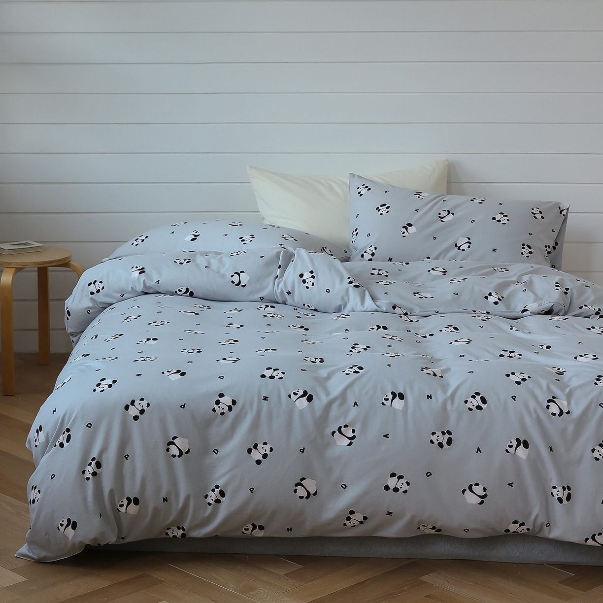 91家纺网 家纺一手货源 找家纺 爱丽丝 2025新款亲肤舒适针织棉四件套系列 小熊毛灰