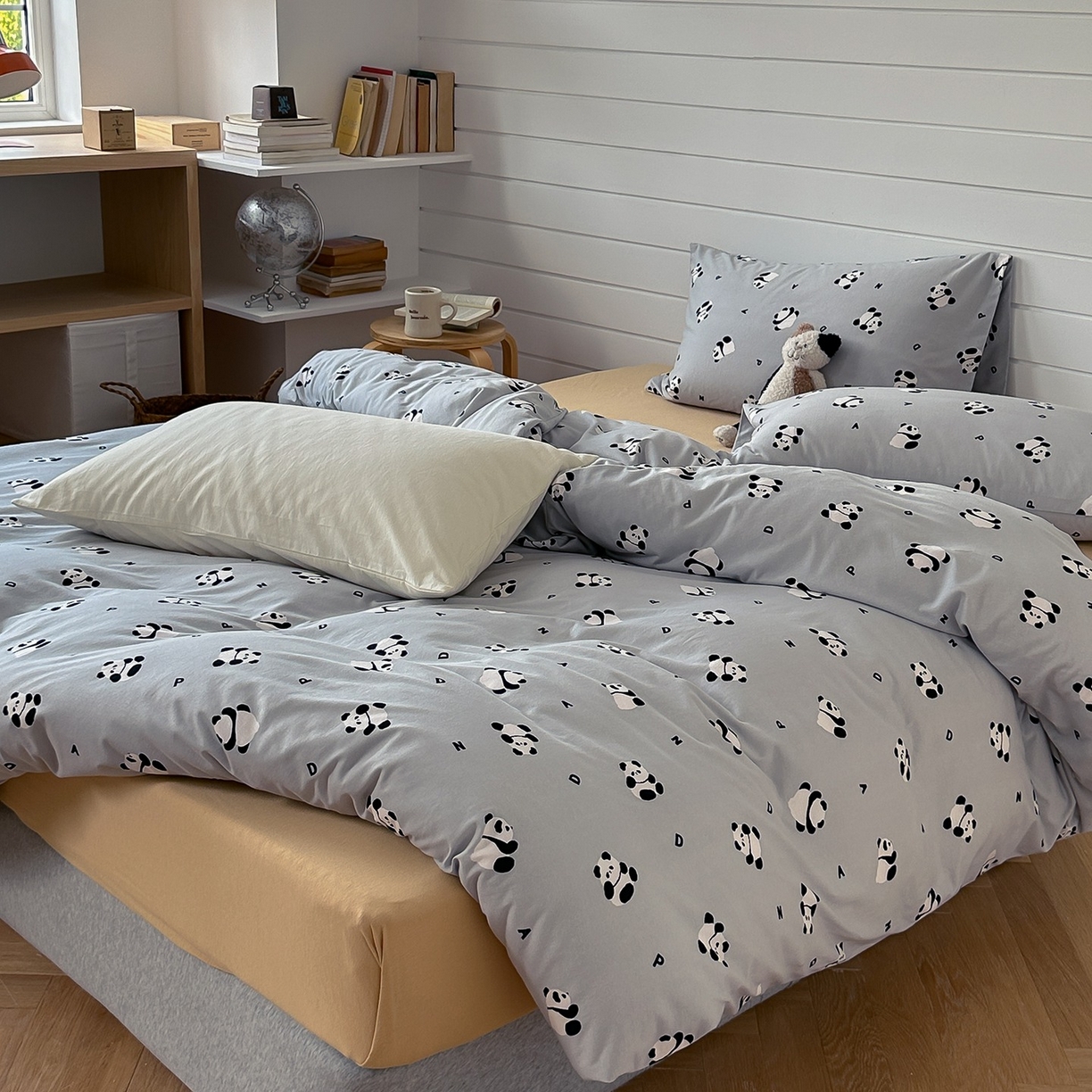 91家纺网 家纺一手货源 找家纺 爱丽丝 2025新款亲肤舒适针织棉四件套系列 小熊毛灰