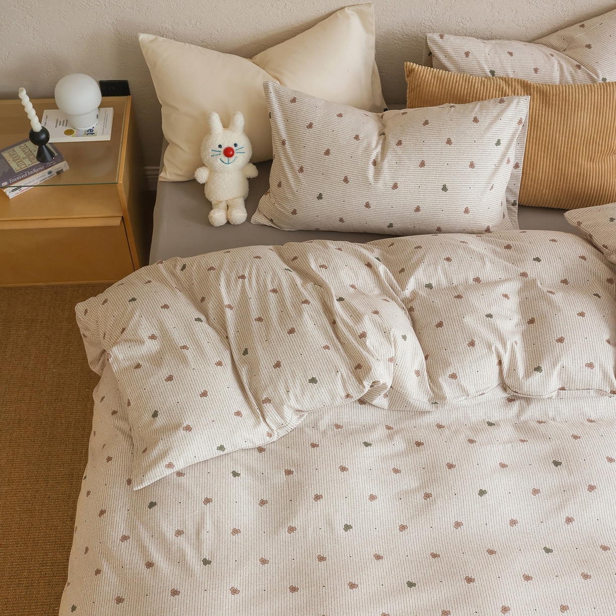 91家纺网 家纺一手货源 找家纺 爱丽丝 2025新款亲肤舒适针织棉四件套系列 幸运叶咖