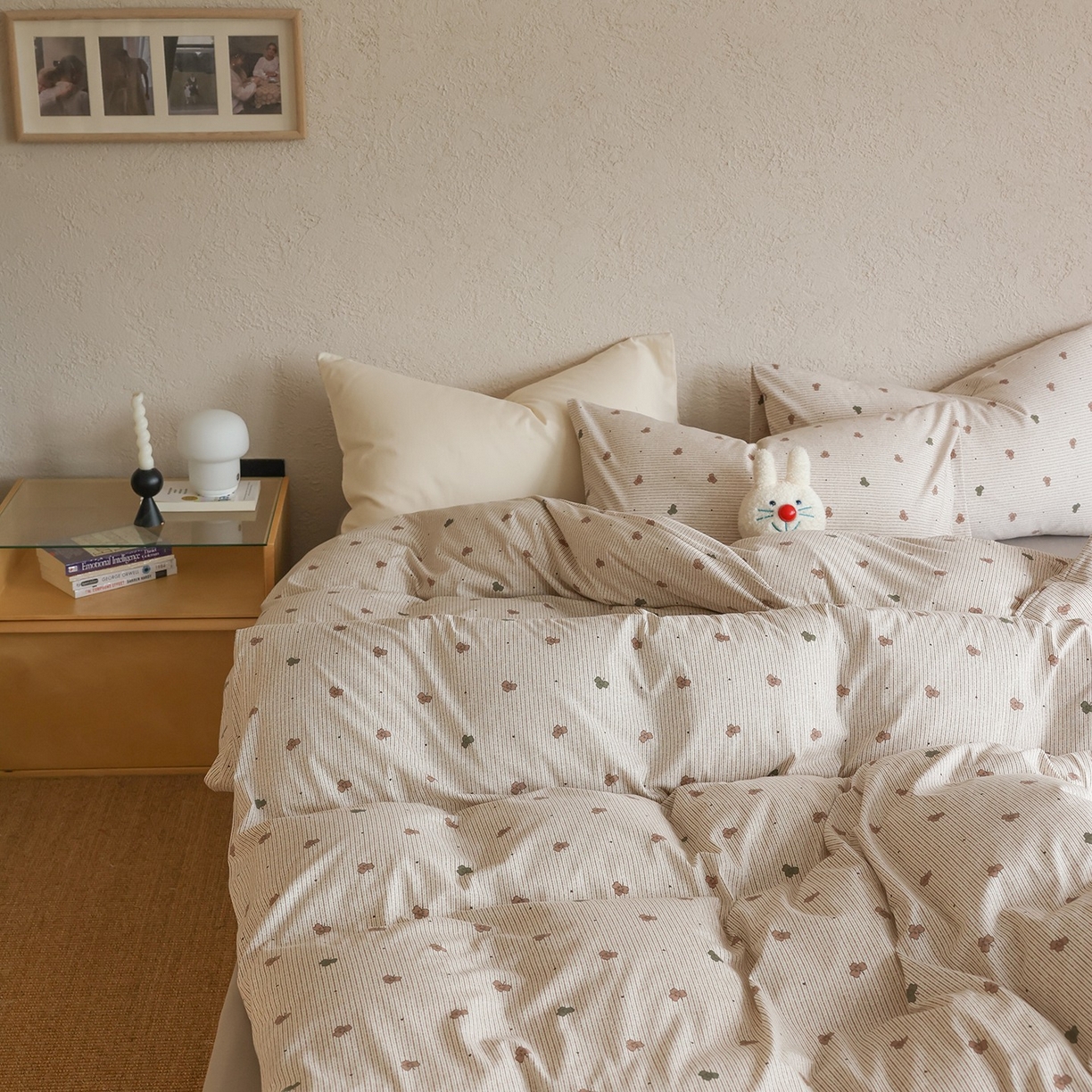 91家纺网 家纺一手货源 找家纺 爱丽丝 2025新款亲肤舒适针织棉四件套系列 幸运叶咖