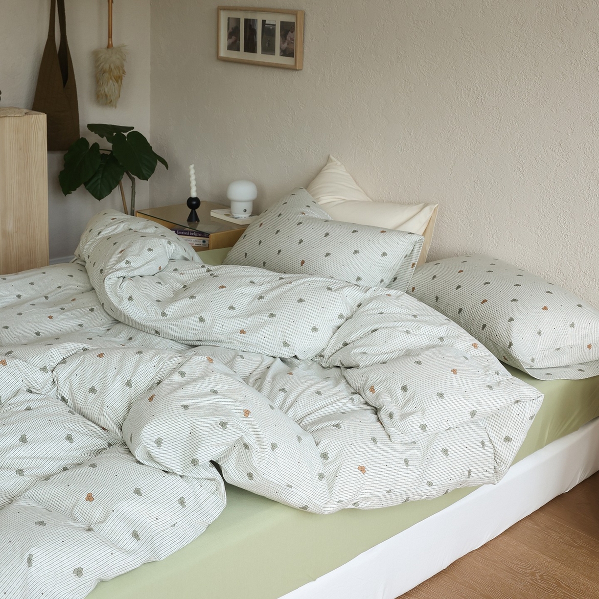 91家纺网 家纺一手货源 找家纺 爱丽丝 2025新款亲肤舒适针织棉四件套系列 幸运叶绿