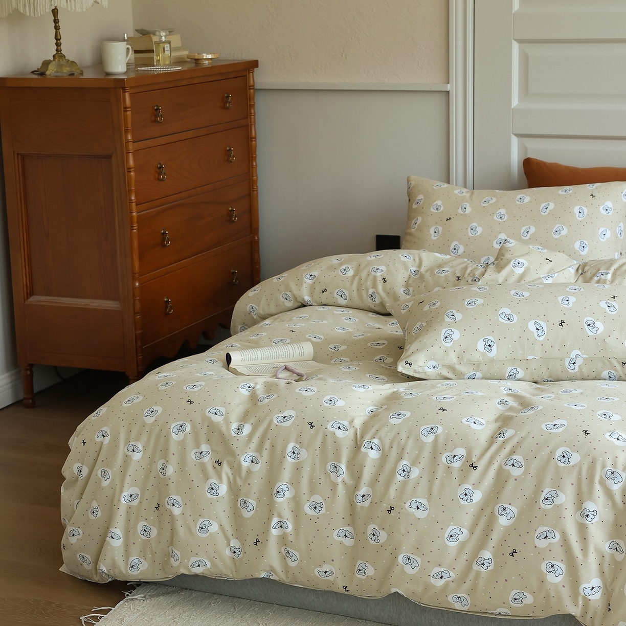 91家纺网 家纺一手货源 找家纺 爱丽丝 2025新款亲肤舒适针织棉四件套系列 修修狗