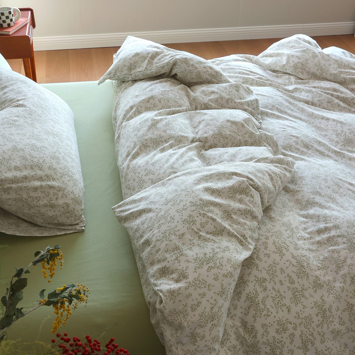 91家纺网 家纺一手货源 找家纺 爱丽丝 2025新款亲肤舒适针织棉四件套系列 熏衣草绿