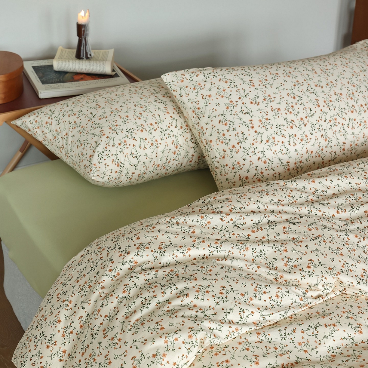 91家纺网 家纺一手货源 找家纺 爱丽丝 2025新款亲肤舒适针织棉四件套系列 迎春花卡其