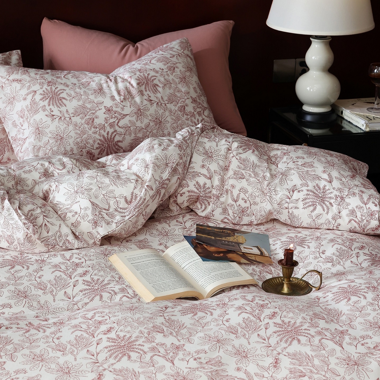 91家纺网 家纺一手货源 找家纺 爱丽丝 2025新款亲肤舒适针织棉四件套系列 枝秋红