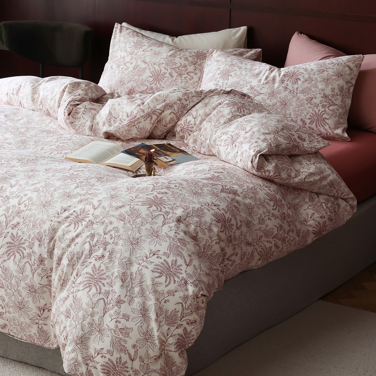 91家纺网 家纺一手货源 找家纺 爱丽丝 2025新款亲肤舒适针织棉四件套系列 枝秋红