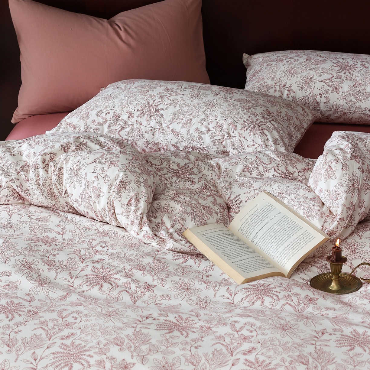 91家纺网 家纺一手货源 找家纺 爱丽丝 2025新款亲肤舒适针织棉四件套系列 枝秋红