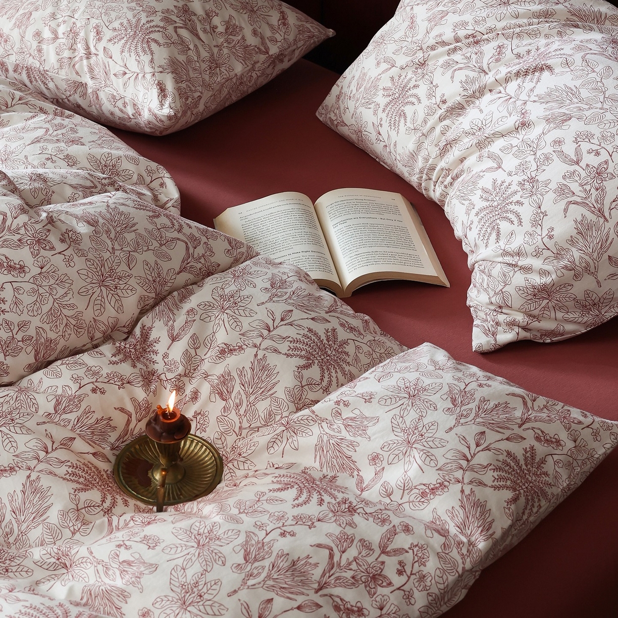 91家纺网 家纺一手货源 找家纺 爱丽丝 2025新款亲肤舒适针织棉四件套系列 枝秋红