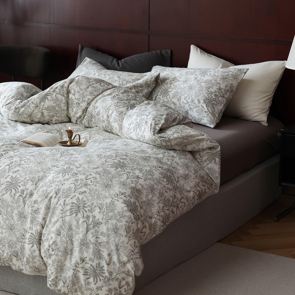 91家纺网 家纺一手货源 找家纺 爱丽丝 2025新款亲肤舒适针织棉四件套系列 枝秋灰