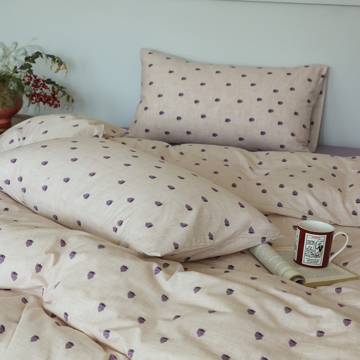 91家纺网 家纺一手货源 找家纺 爱丽丝 2025新款亲肤舒适针织棉四件套系列 紫葡萄