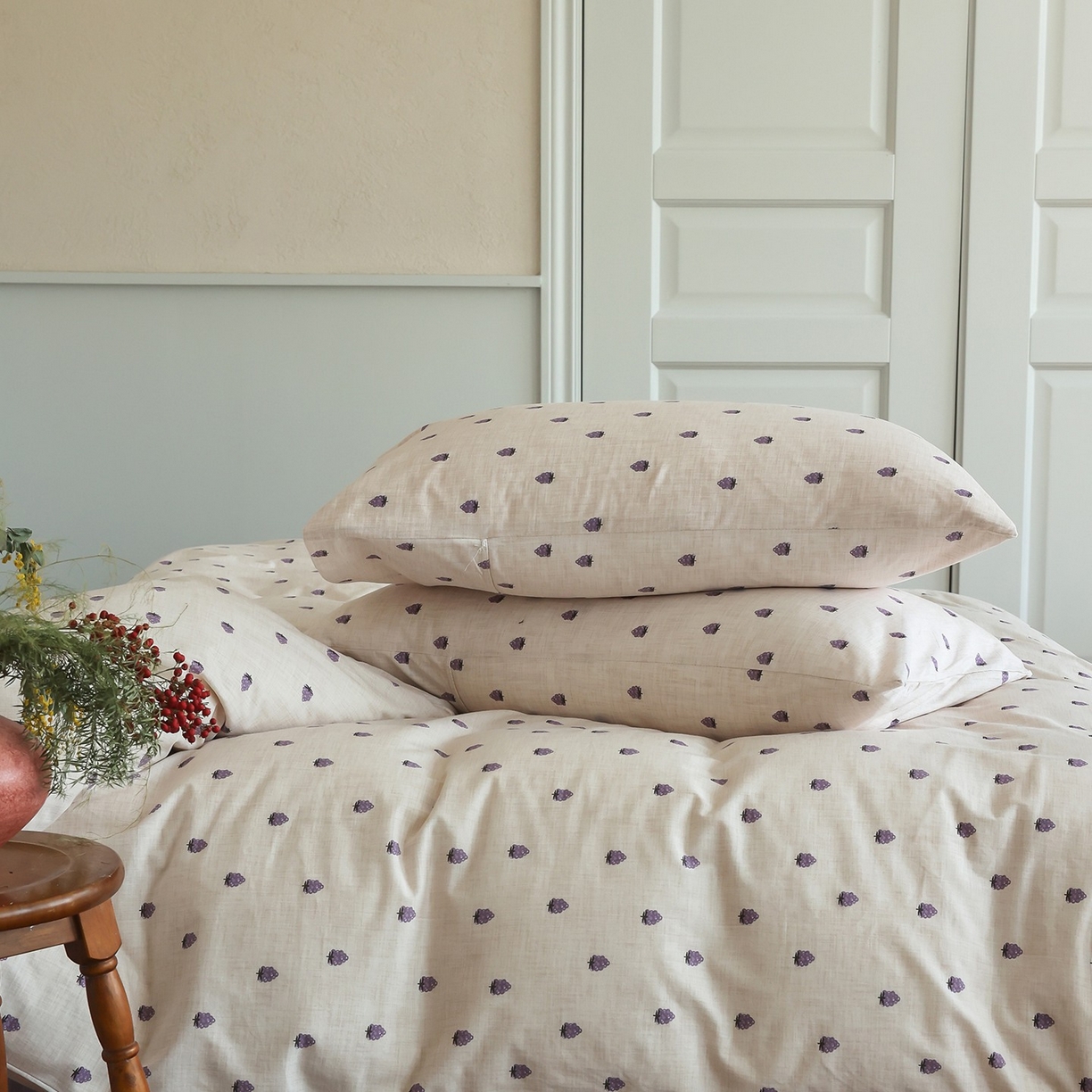 91家纺网 家纺一手货源 找家纺 爱丽丝 2025新款亲肤舒适针织棉四件套系列 紫葡萄