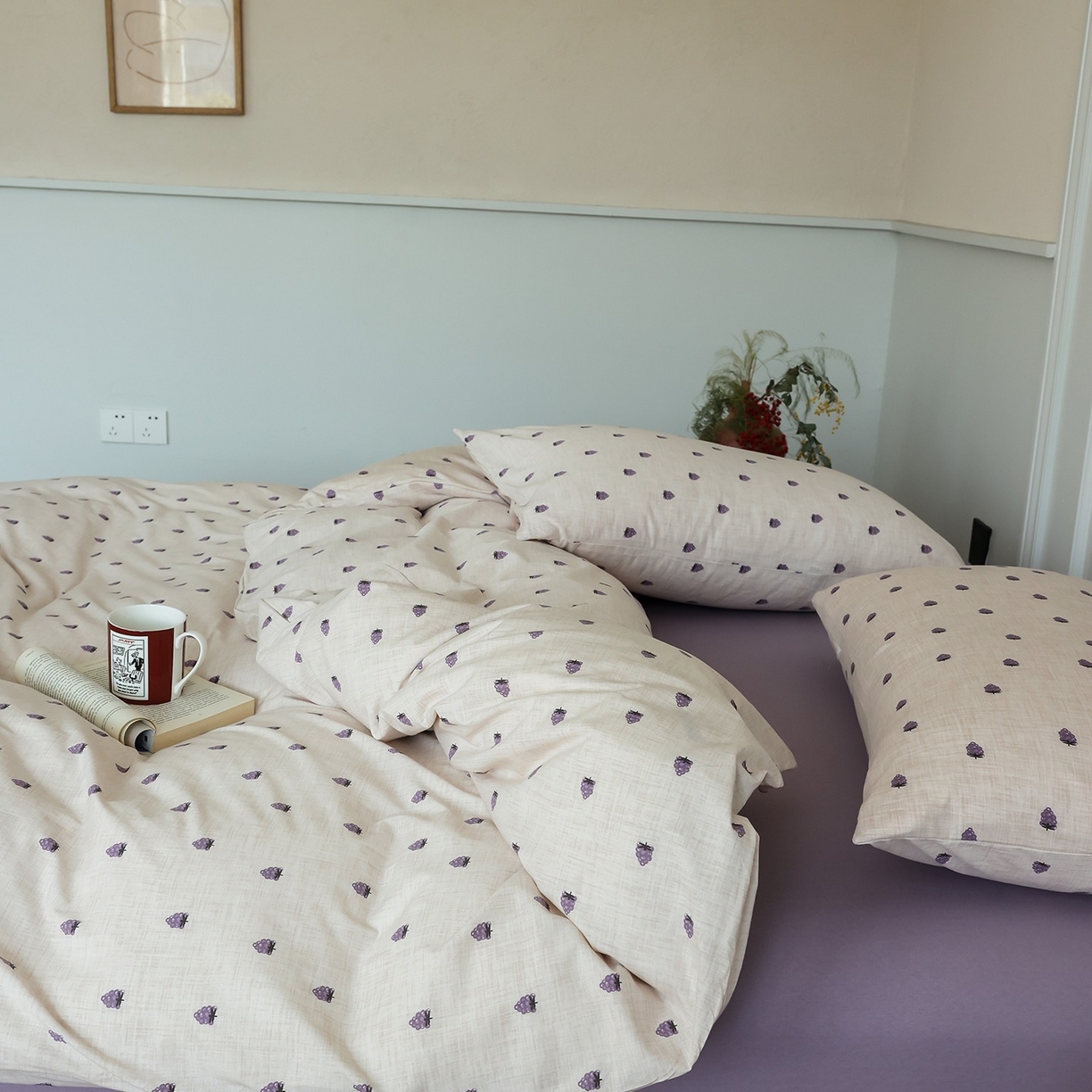 91家纺网 家纺一手货源 找家纺 爱丽丝 2025新款亲肤舒适针织棉四件套系列 紫葡萄