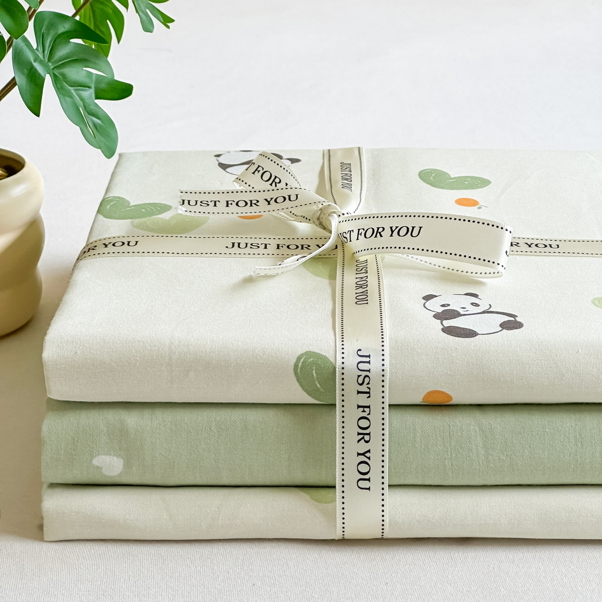 芙绣家纺 2025新款A类全棉小清新印花单被套单枕套学生单品系列 熊猫盼盼