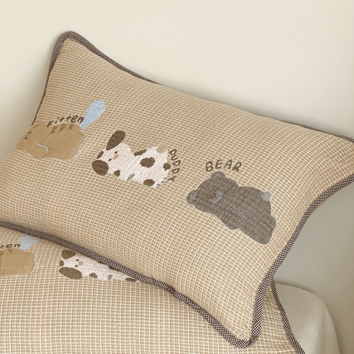 91家纺网 家纺一手货源 找家纺 麻依 2025新款软萌四层全棉纱布枕套 趴趴动物