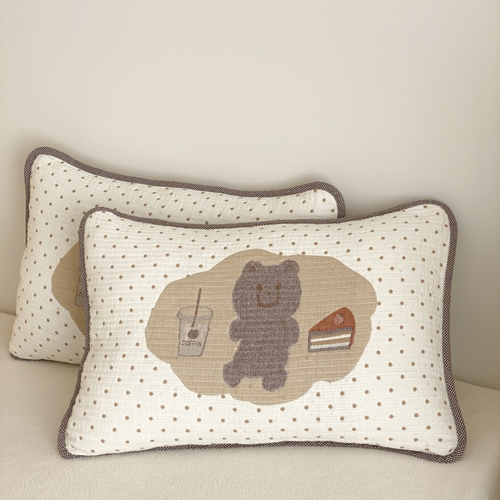 91家纺网 家纺一手货源 找家纺 麻依 2025新款软萌四层全棉纱布枕套 甜品熊