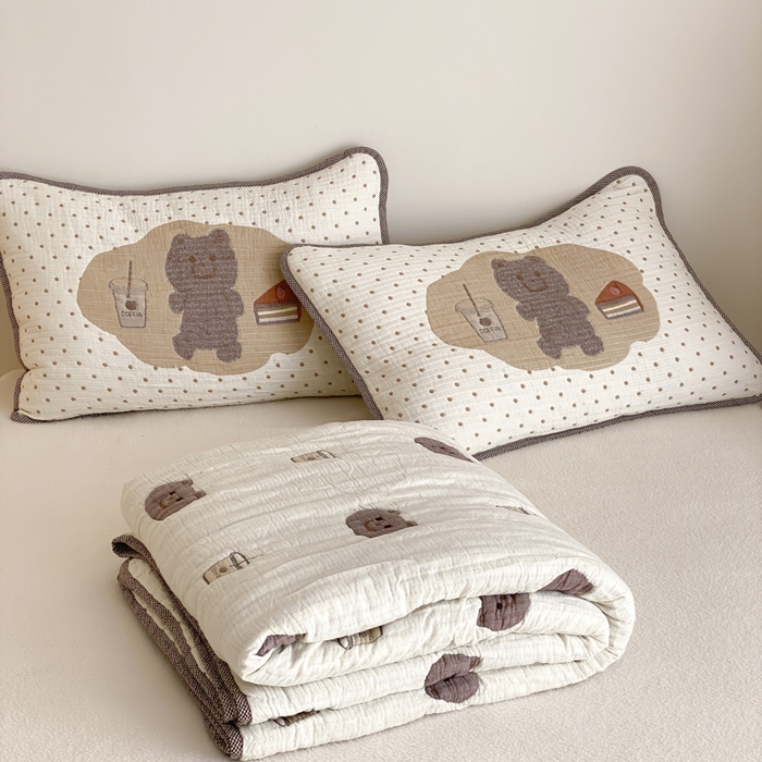 91家纺网 家纺一手货源 找家纺 麻依 2025新款软萌四层全棉纱布枕套 甜品熊