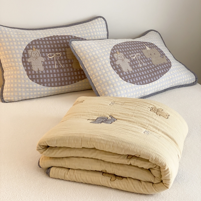 91家纺网 家纺一手货源 找家纺 麻依 2025新款软萌四层全棉纱布枕套 小熊小象