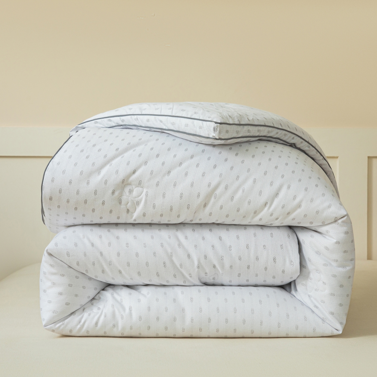 91家纺网 家纺一手货源 找家纺 大世界被王 2025新款印花立体暖绒冬被被子被芯 极简圆纹-灰