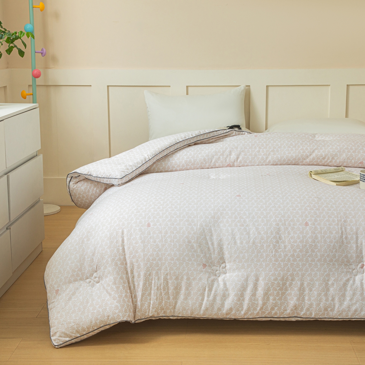 91家纺网 家纺一手货源 找家纺 大世界被王 2025新款印花立体暖绒冬被被子被芯 叶韵咖