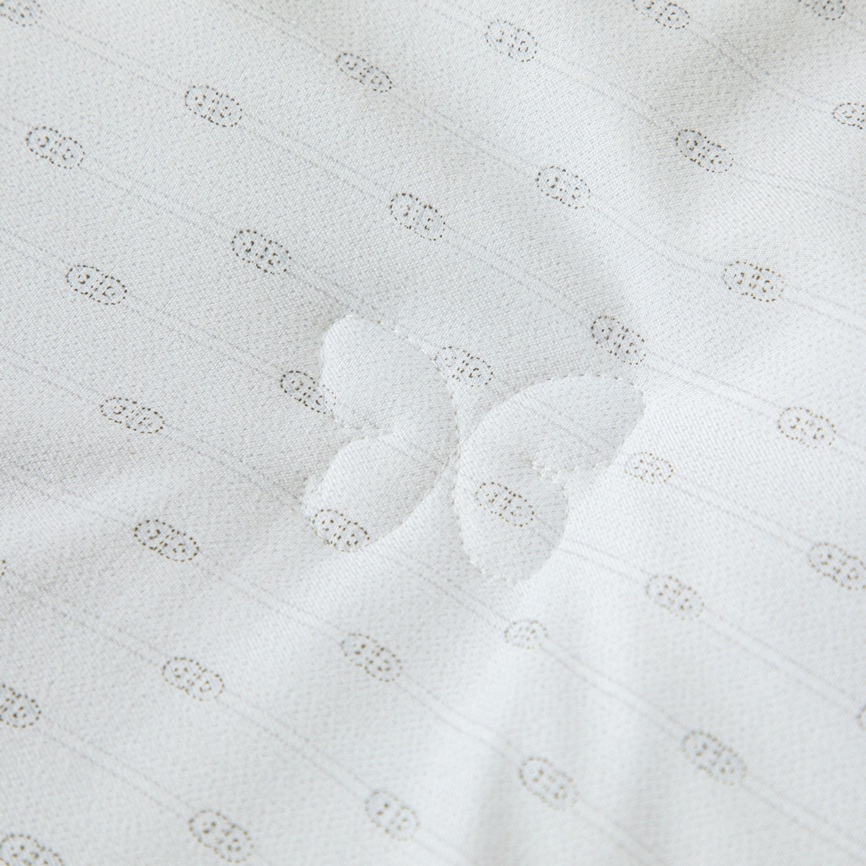 91家纺网 家纺一手货源 找家纺 大世界被王 2025新款印花立体暖绒冬被被子被芯 极简圆纹-灰