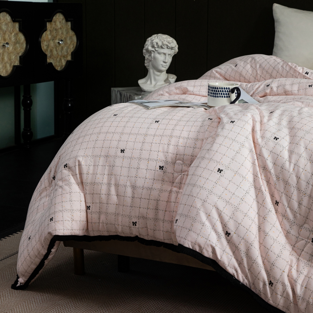 91家纺网 家纺一手货源 找家纺 （总）大世界被王 2025新款蝴蝶结花边冬被被子被芯