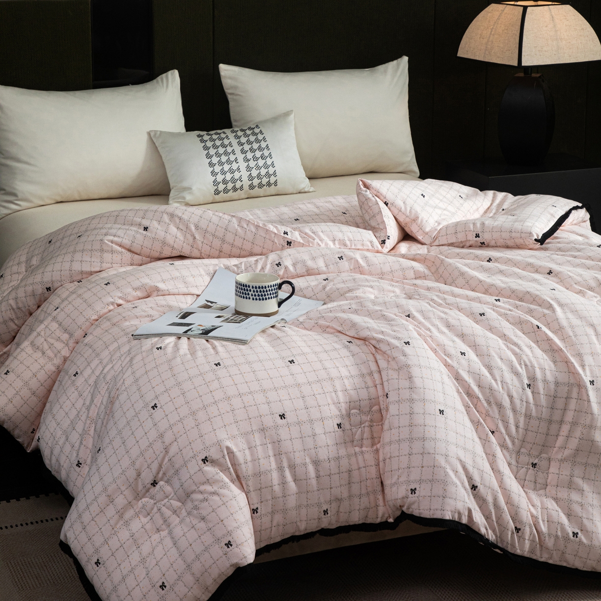 91家纺网 家纺一手货源 找家纺 （总）大世界被王 2025新款蝴蝶结花边冬被被子被芯