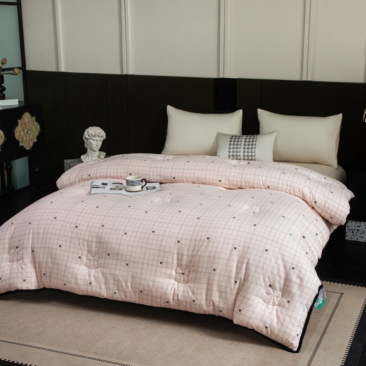 91家纺网 家纺一手货源 找家纺 大世界被王 2025新款蝴蝶结花边冬被被子被芯 粉色