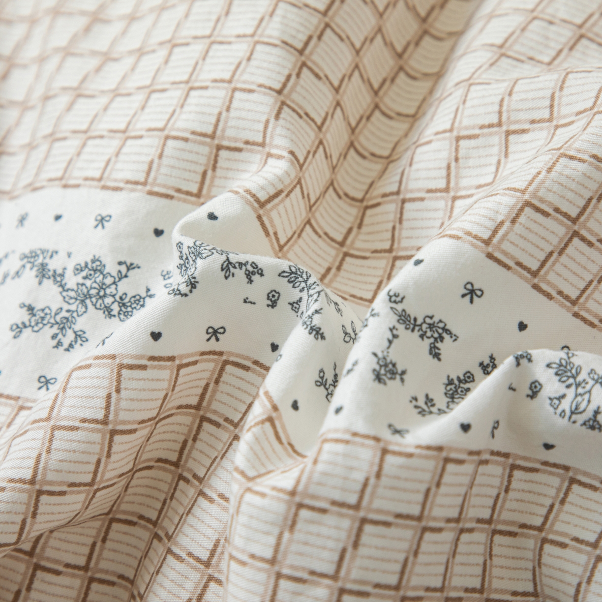 91家纺网 家纺一手货源 找家纺 大世界被王 2025新款亚朵棉立体冬被被子被芯 咖亚朵棉