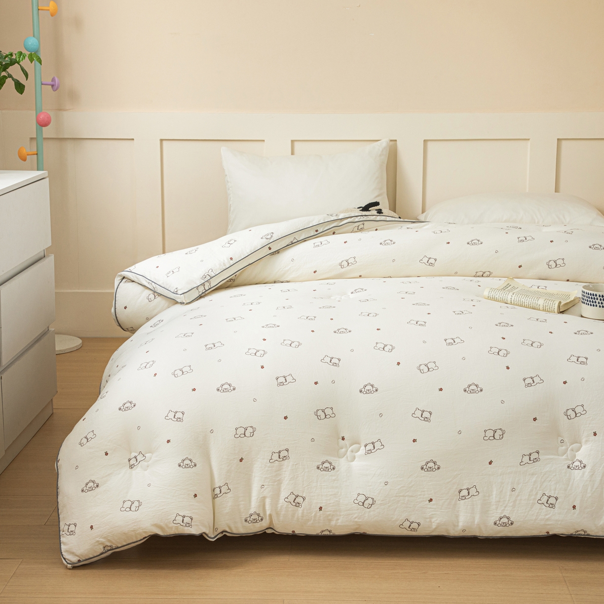 91家纺网 家纺一手货源 找家纺 大世界被王 2025新款亚朵棉立体冬被被子被芯 米趴趴熊