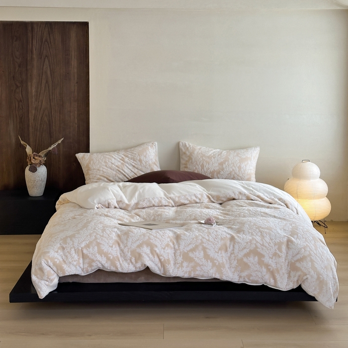 玛奇朵 2025新款秋冬新品230克工艺立体雕花牛奶绒四件套 花满溪系列 花满溪-卡其