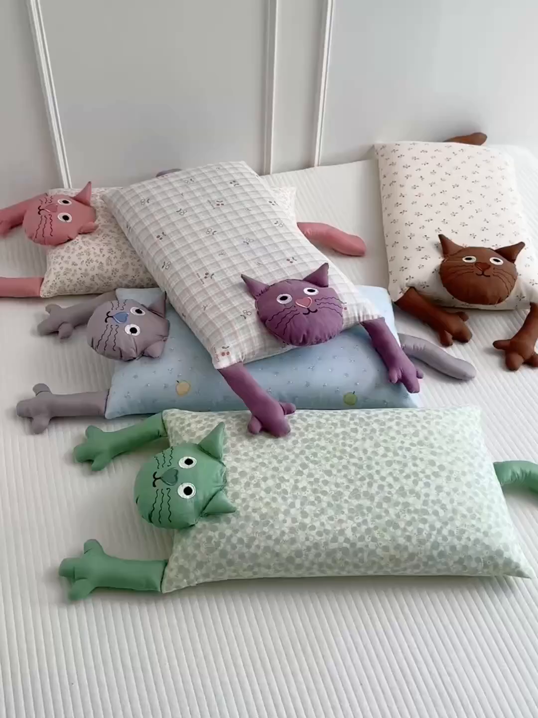 91家纺网 家纺一手货源 找家纺 （总）大熊枕芯 2025新款哇塞猫枕芯荞麦枕羽丝绒枕头枕芯