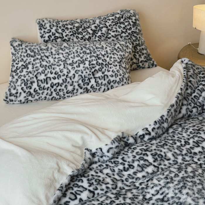 91家纺网 家纺一手货源 找家纺 玛奇朵 2025新款秋冬新品进口仿皮草水貂绒-波斯蜜语系列 波斯蜜语-灰