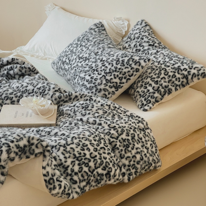 91家纺网 家纺一手货源 找家纺 玛奇朵 2025新款秋冬新品进口仿皮草水貂绒-波斯蜜语系列 波斯蜜语-灰