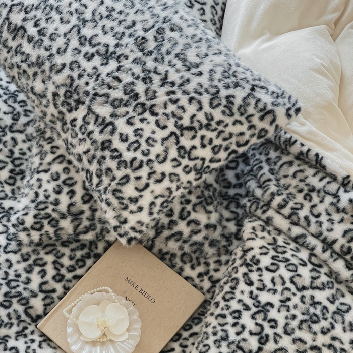 91家纺网 家纺一手货源 找家纺 玛奇朵 2025新款秋冬新品进口仿皮草水貂绒-波斯蜜语系列 波斯蜜语-灰