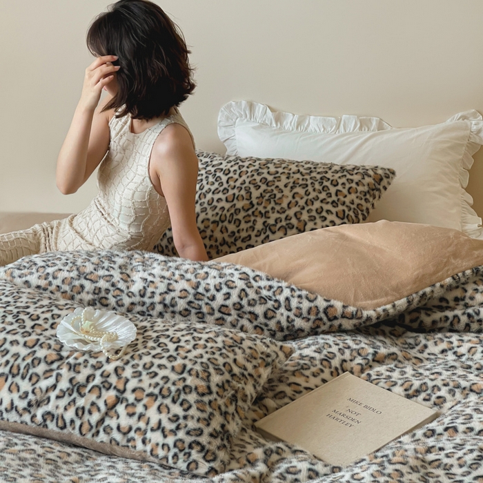 91家纺网 家纺一手货源 找家纺 玛奇朵 2025新款秋冬新品进口仿皮草水貂绒-波斯蜜语系列 波斯蜜语-咖